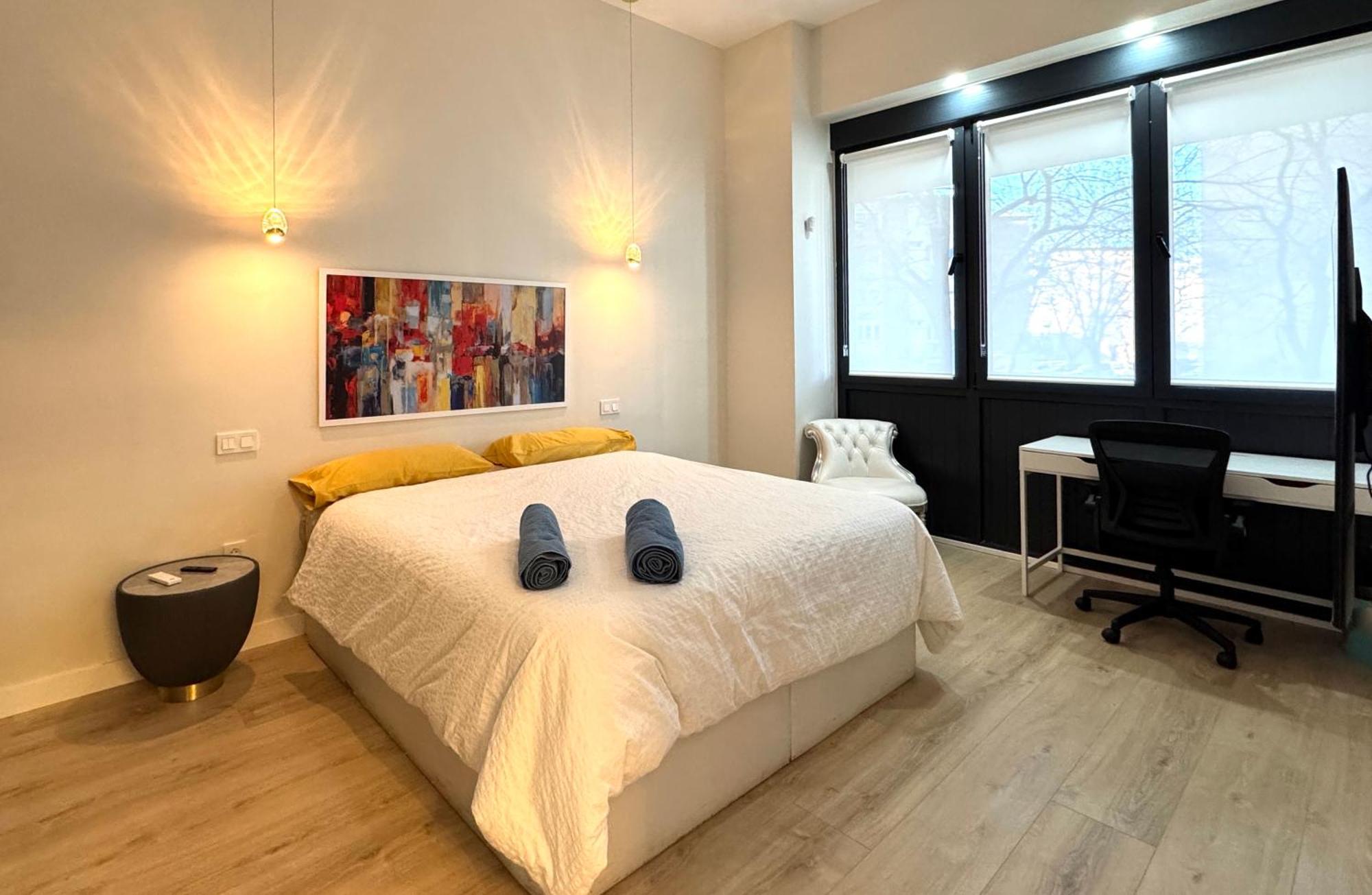 Luxury Suite Wifi Ac Servicios En La Puerta Madrid Exterior photo